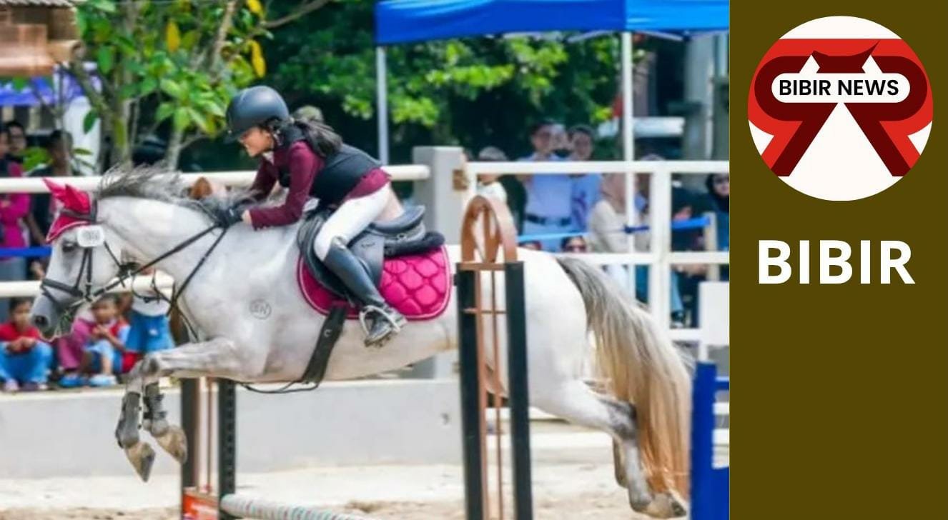 GRISEL SI JAGO NEMBAK DAN BERKUDA